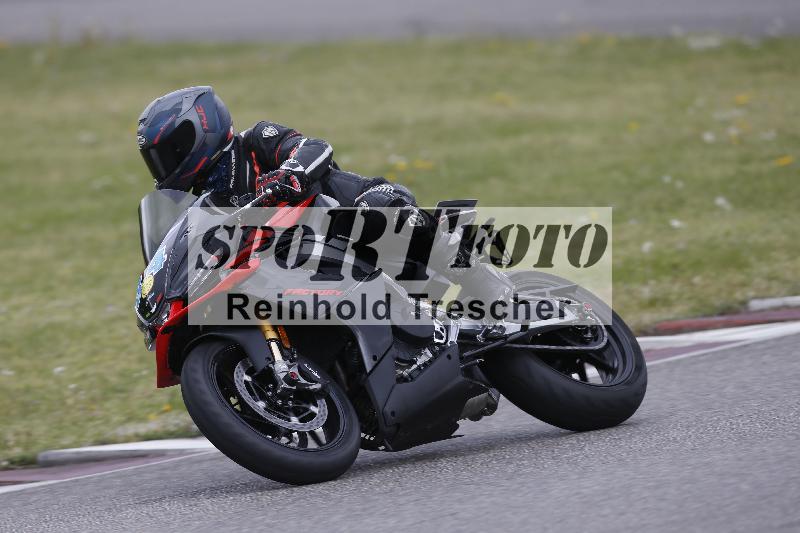 /09 19.04.2026  Caremotion get faster ADR/Gruppe gelb/34